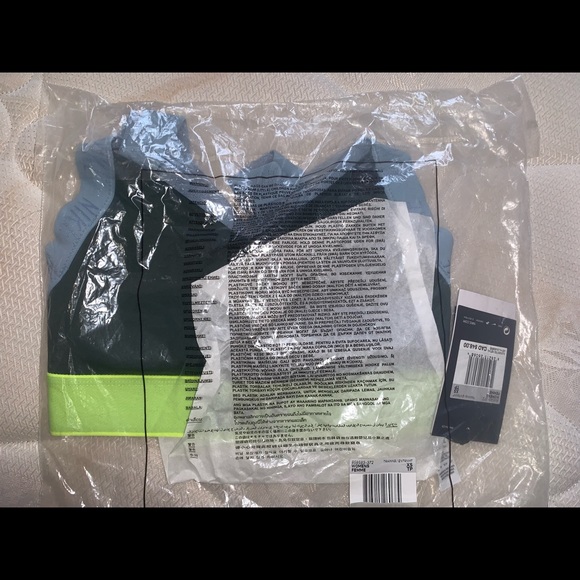 Nike Pro Indy Sports Bra - Picture 4 of 6